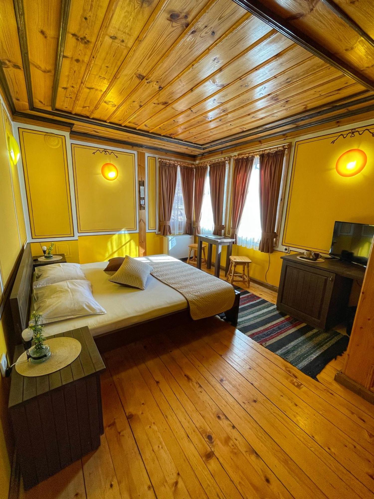 Guest Rooms Colorit Копривштиця Екстер'єр фото
